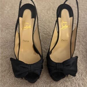 Christian louboutin black with bow size 40